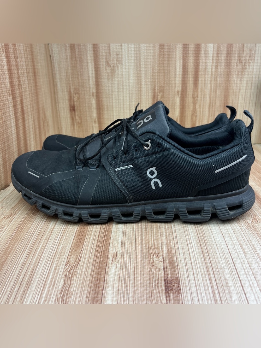 On Cloud 6 Waterproof Running Shoes Sneakers Black Mens Size 14 Preowned - Picture 4 of 10